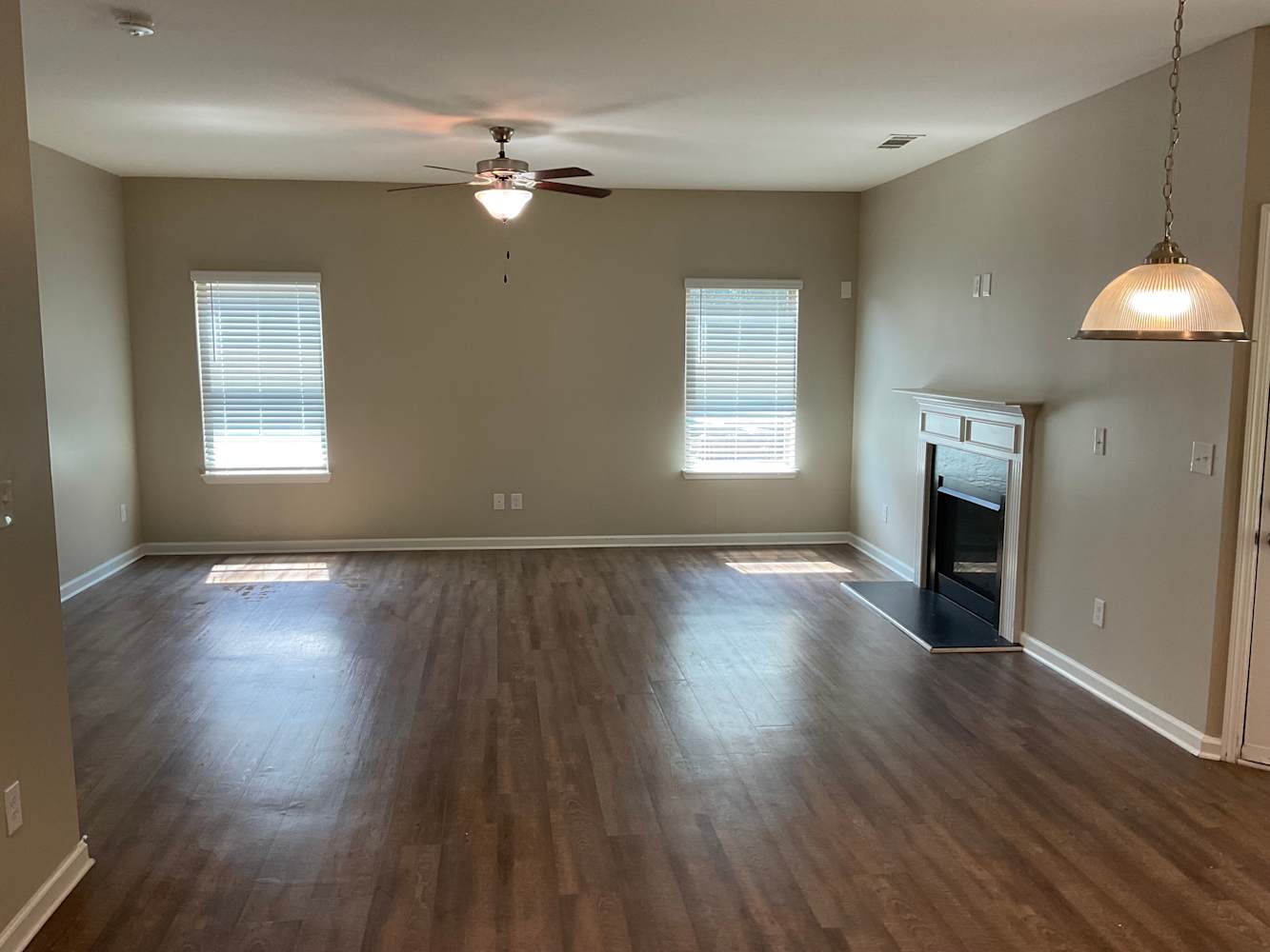 340 Madison Grace Ave photo 2