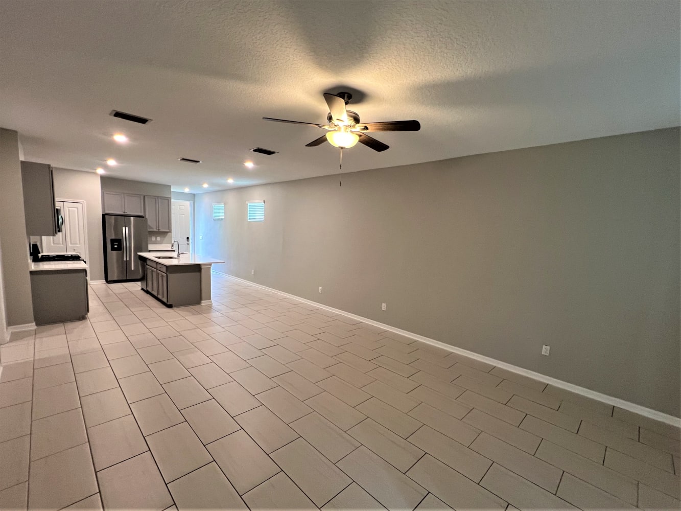 5431 Los Robles Ct photo 2