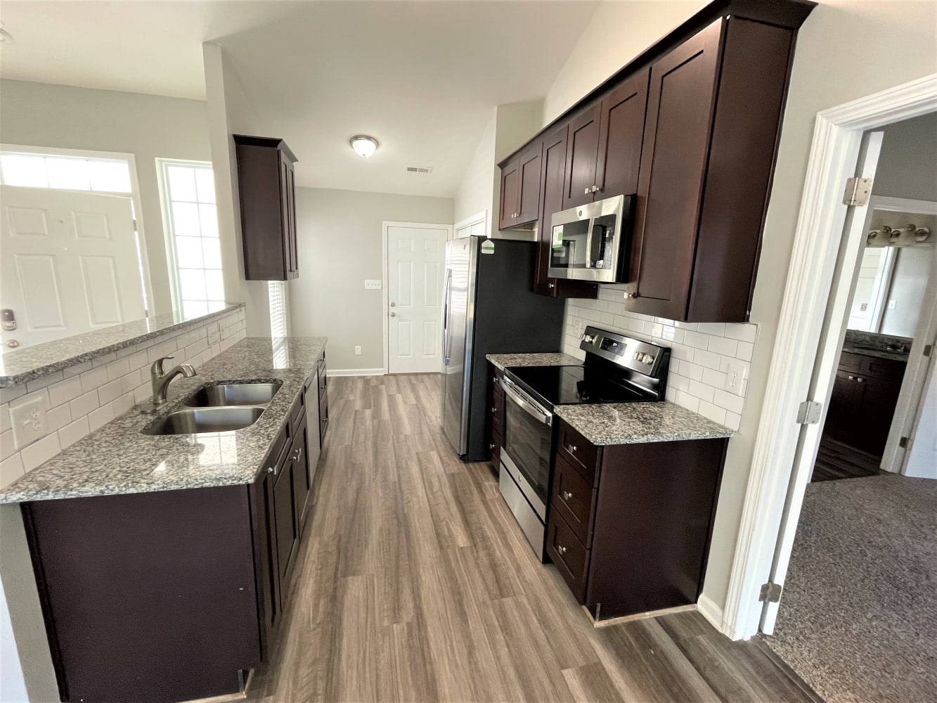 9801 Coriander Ct photo 4