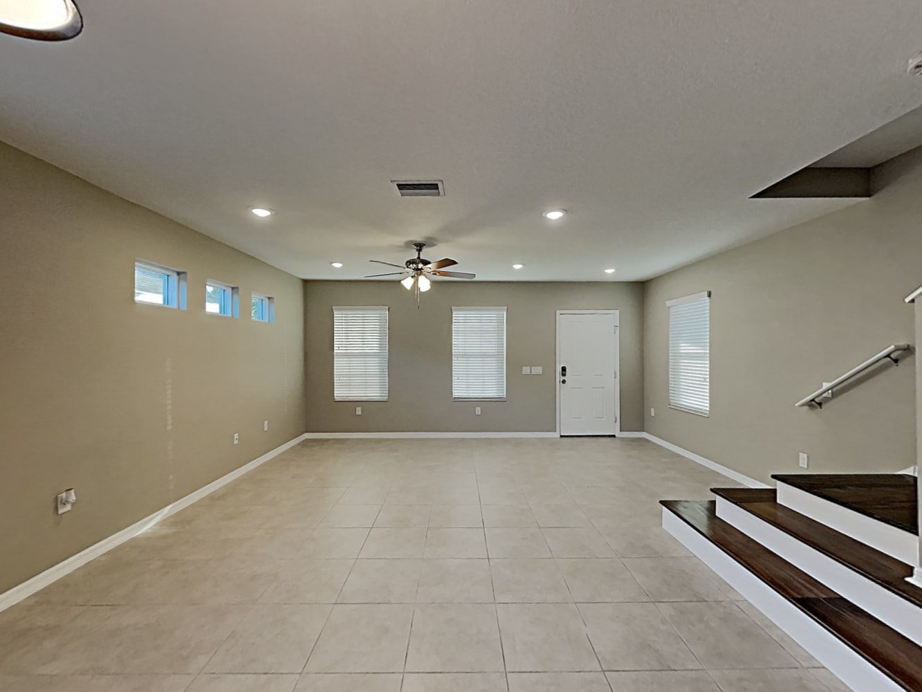 3864 Shimmering Oaks Dr photo 5