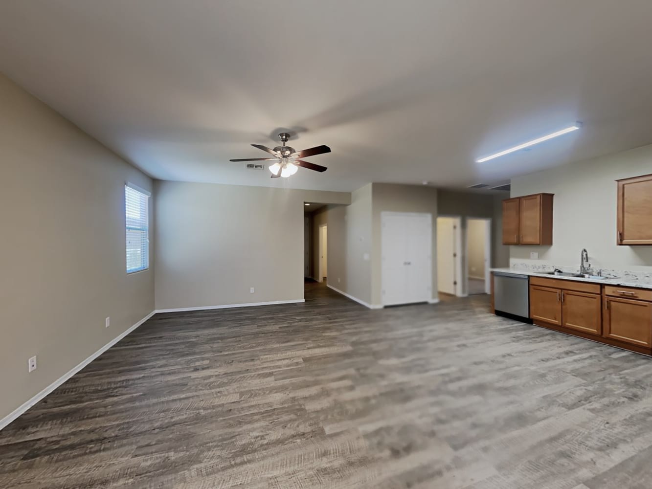 18064 W Carlota Ln photo 3