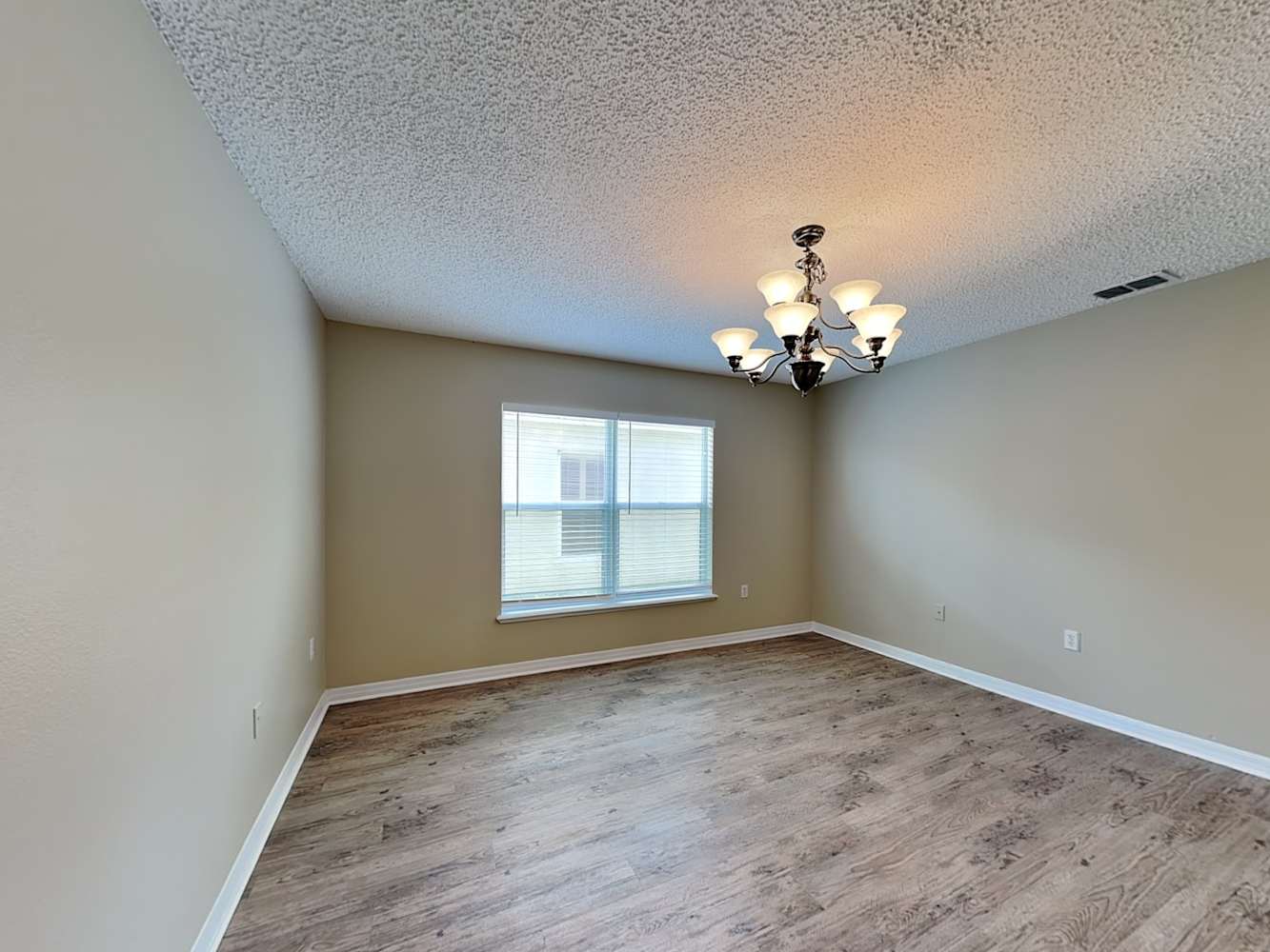 1754 Cornerview Ln photo 5