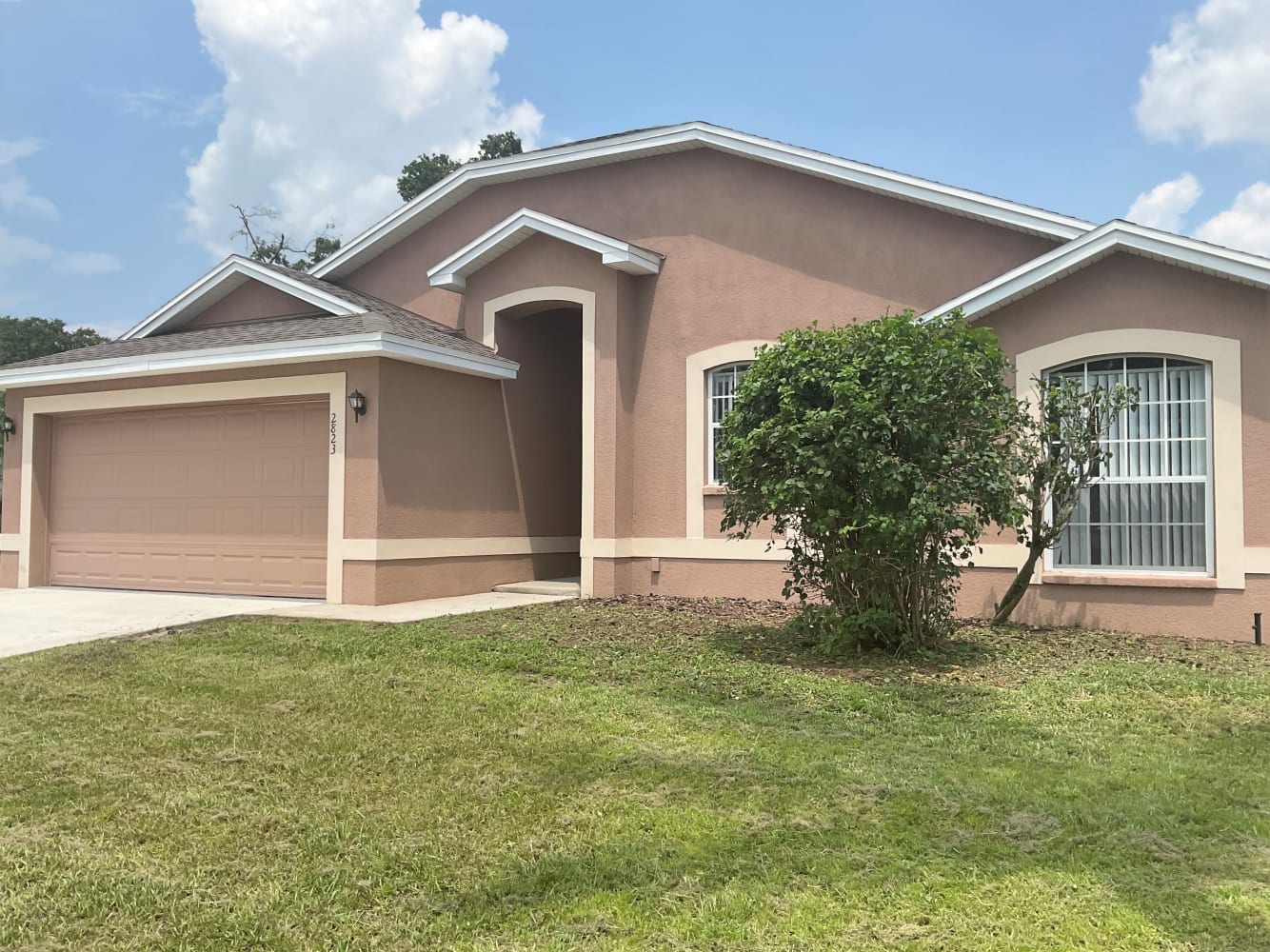 2823 Woodland Meadow Rd photo 2