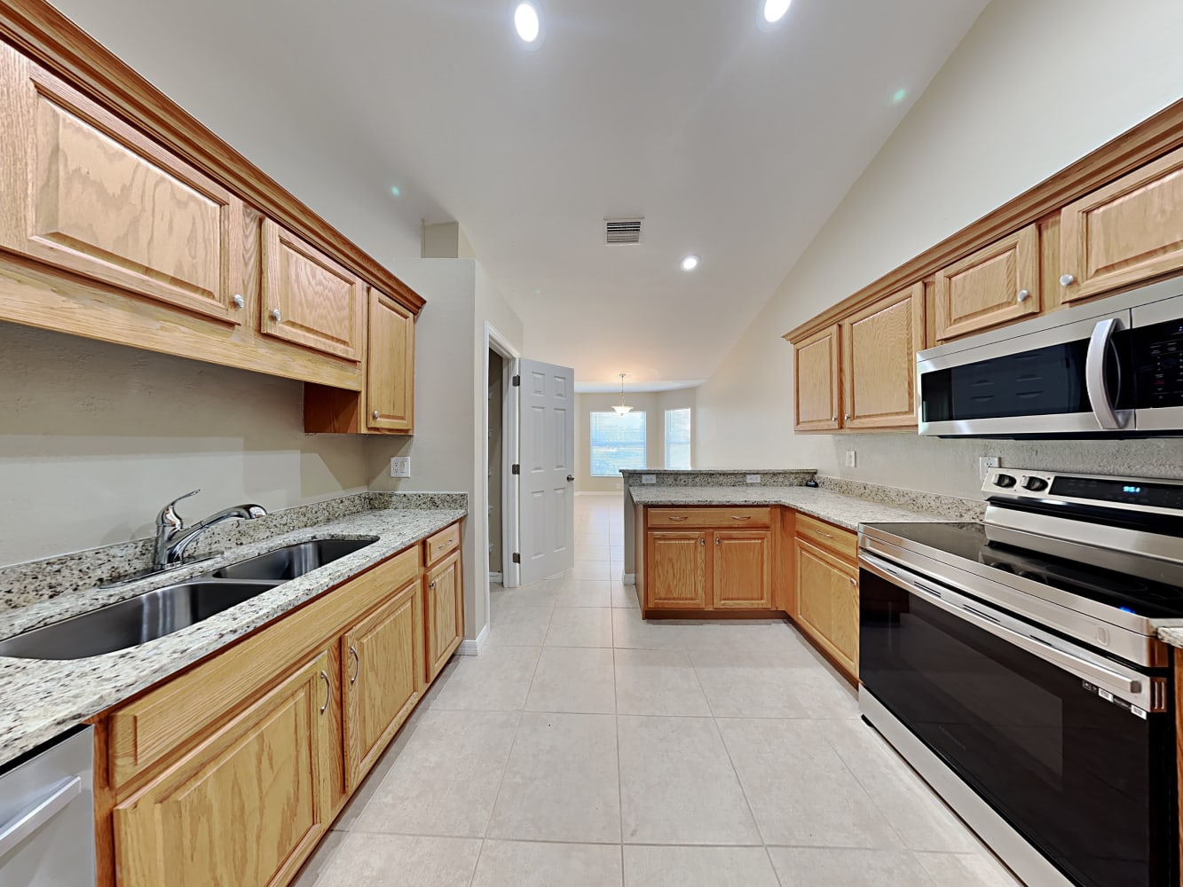 2484 Celebes Ct photo 5