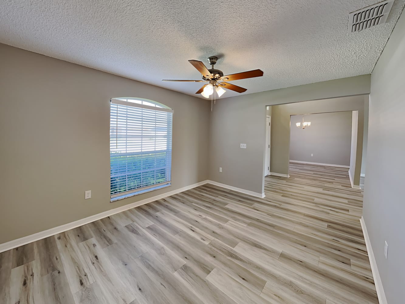 3274 Pebblebrooke Blvd photo 4