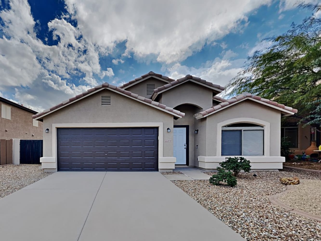 13737 W Solano Dr Litchfield Park, AZ 85340 photo 2
