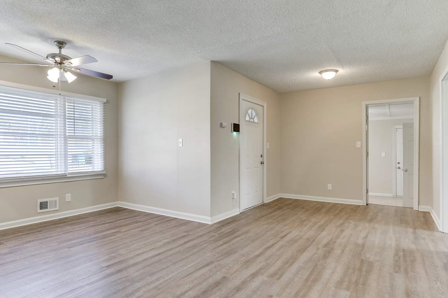 1797 San Gabriel Ave photo 3