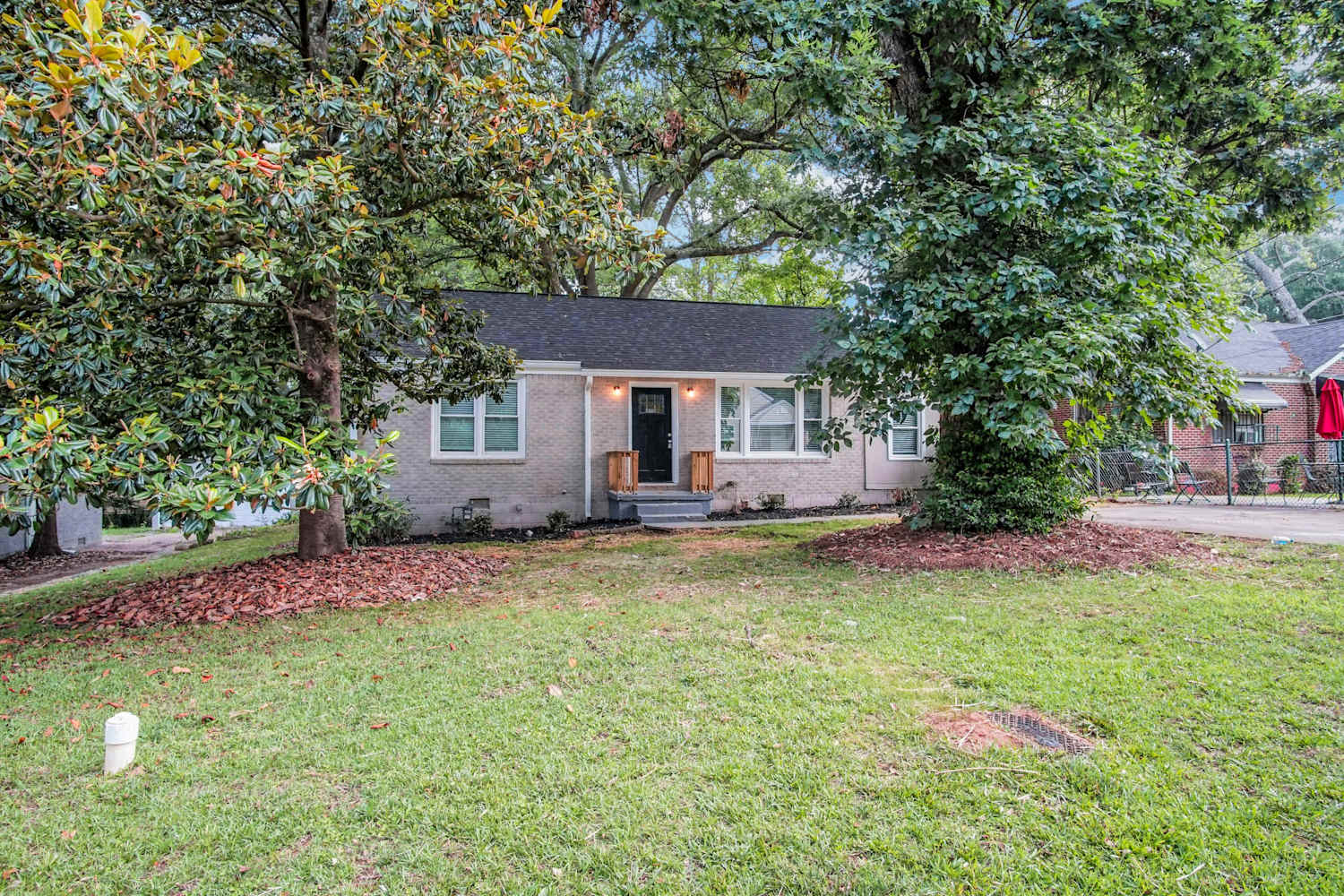 2674 Joyce Ave photo 4