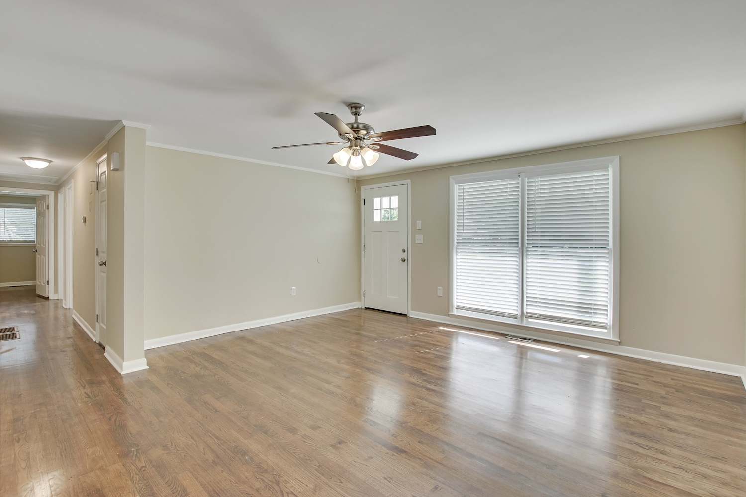 6069 Wisteria Ln photo 4