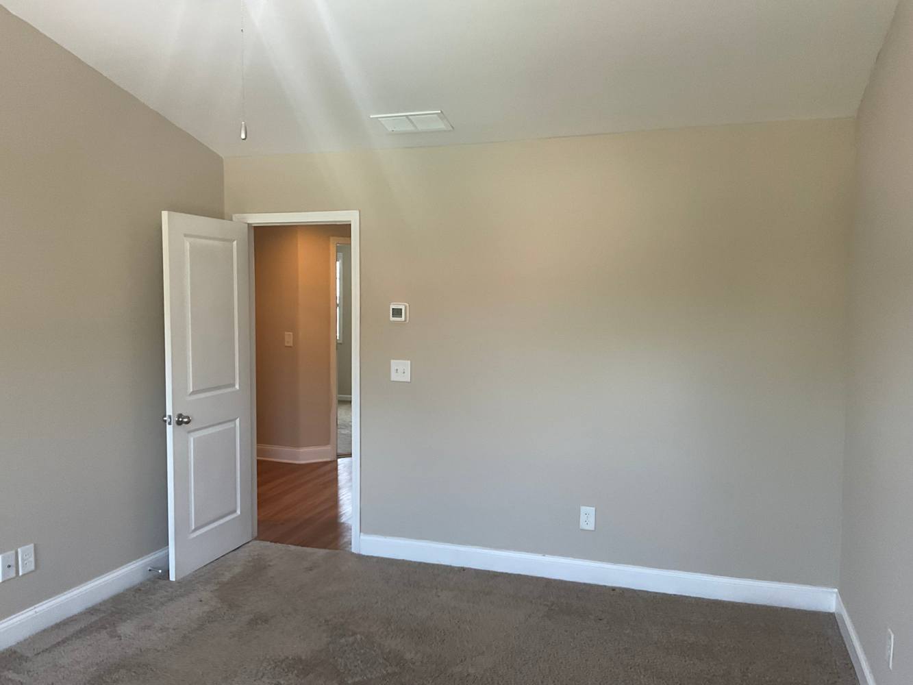 205 Orchard Dr photo 5
