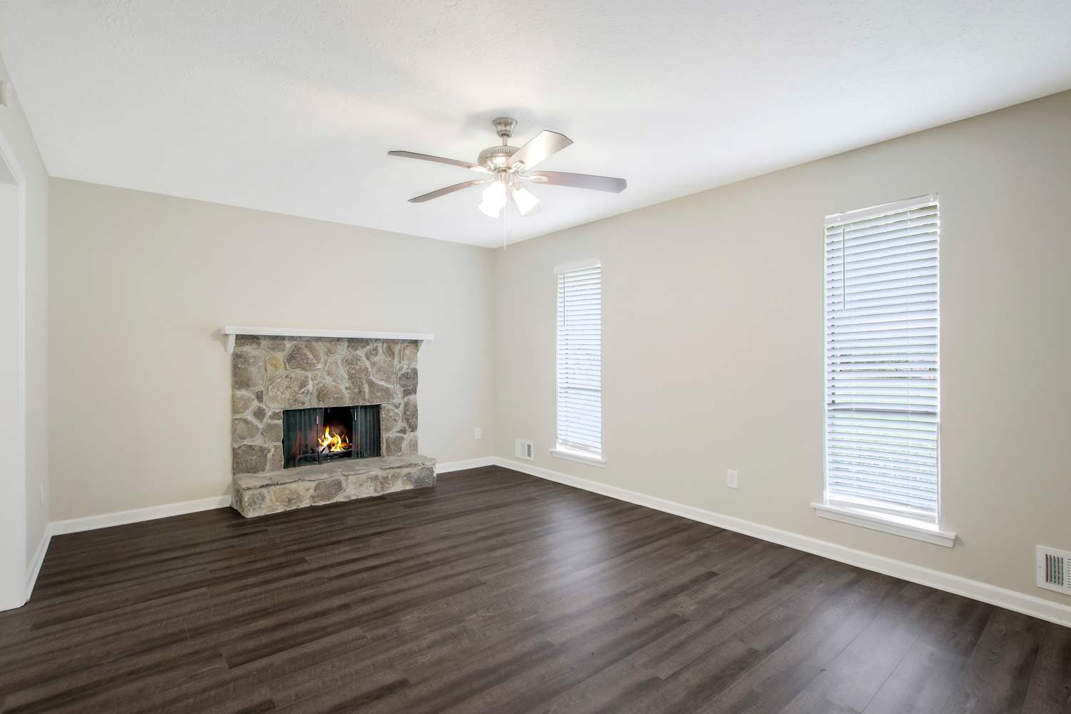 4421 Blackbirch Ln photo 4