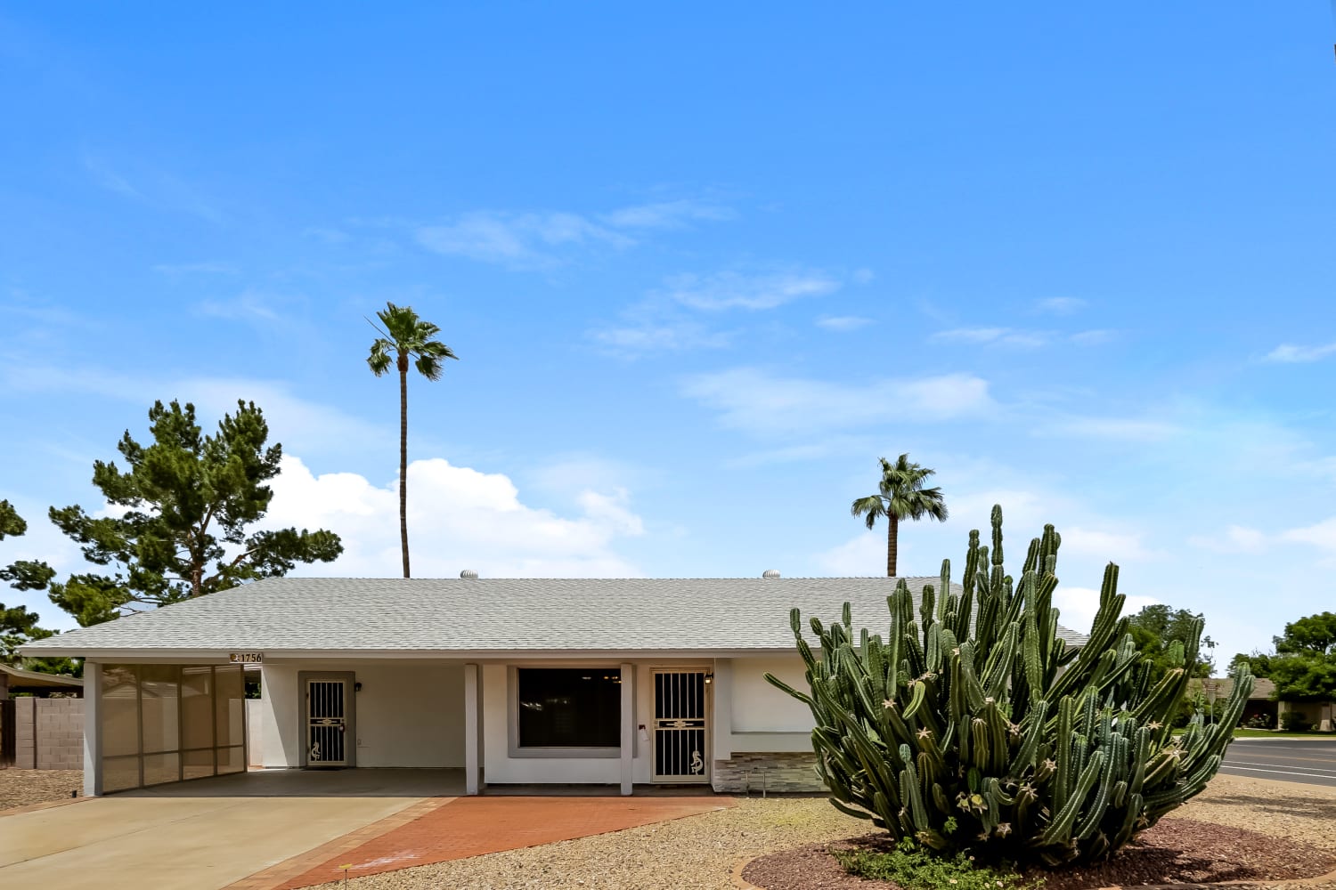 1756 N Cholla St Chandler, AZ 85224 photo 2