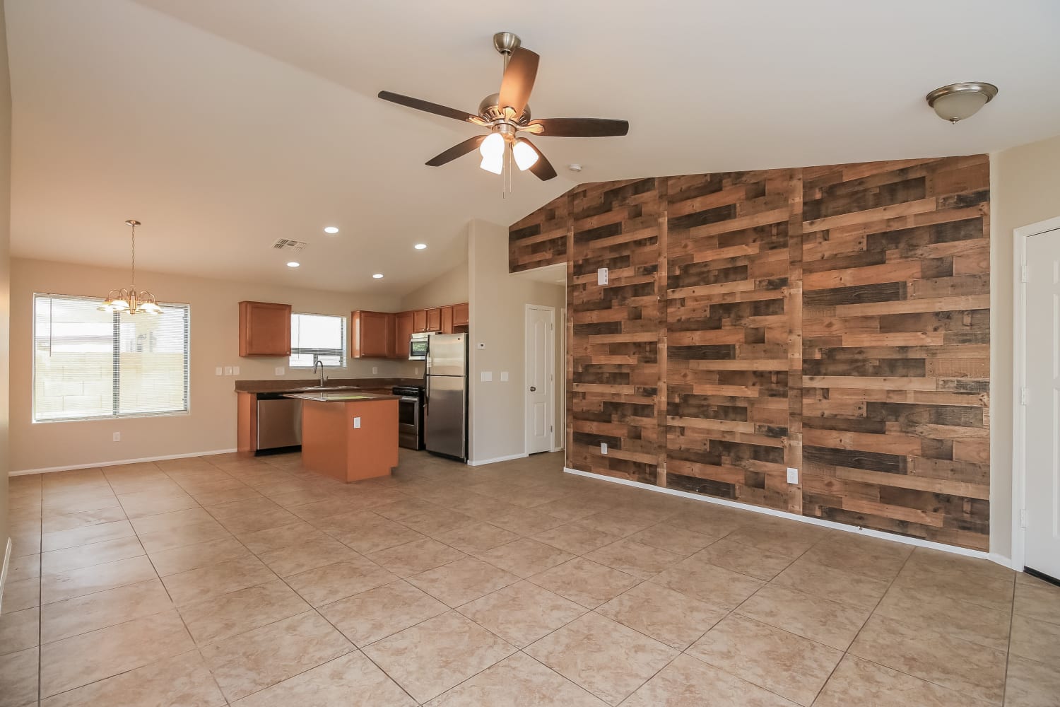 38155 N Luke Lane photo 5