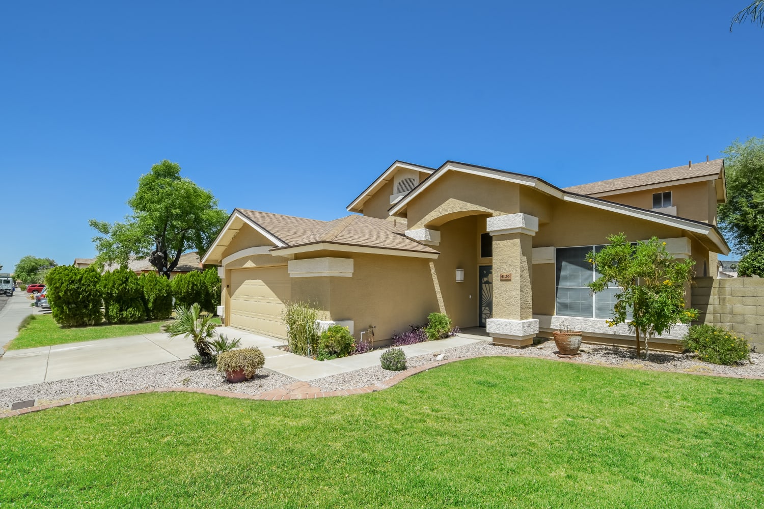 4126 W Misty Willow Ln photo 2