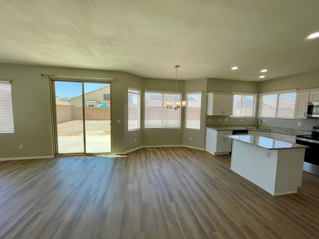 12931 W Soledad Street photo 4