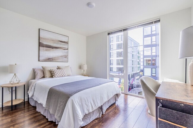2407 E Union St Seattle, WA 98122 photo 5