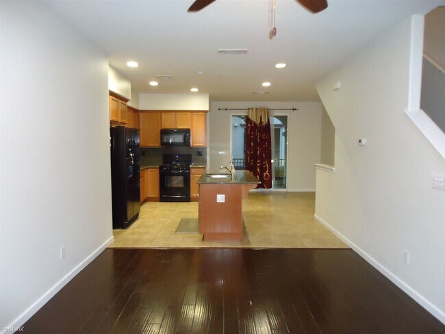 5938 Via Lugano Fremont, CA 94555 photo 3