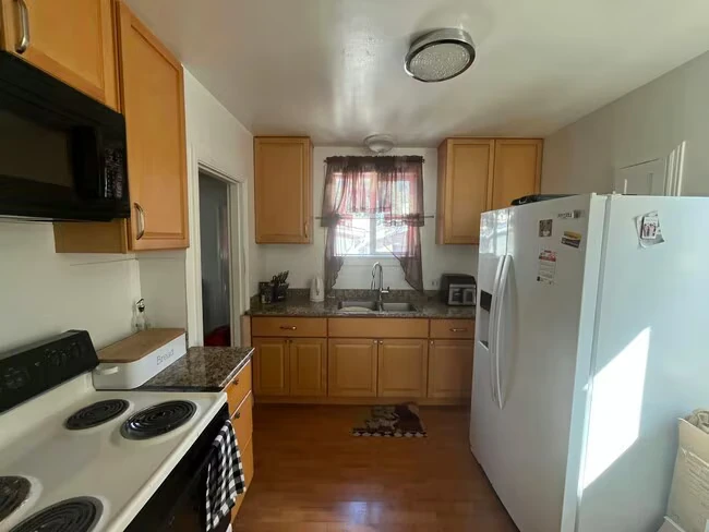2117 106th Ave Oakland, CA 94603 photo 5