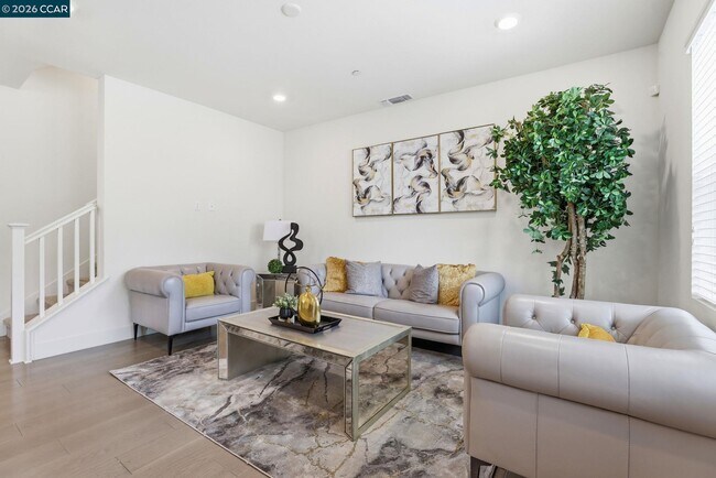 61101 Via Vicenza San Ramon, CA 94583 photo 4