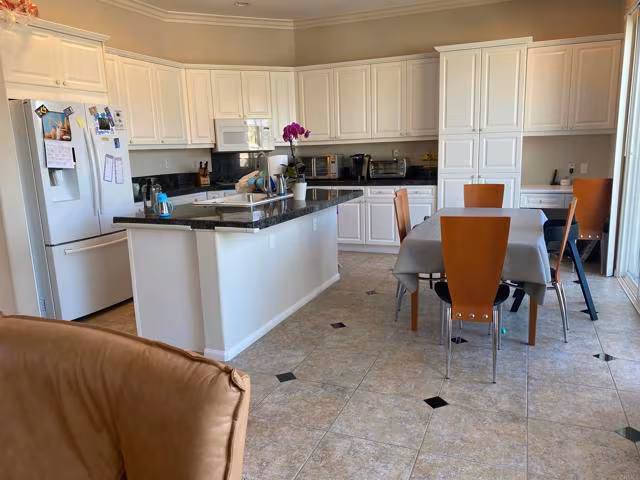10992 Cloverhurst Way San Diego, CA 92130 photo 4
