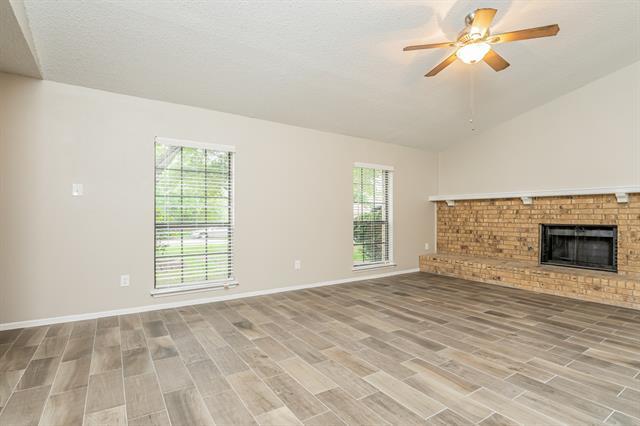 1712 Homestead St Flower Mound, TX 75028 photo 3