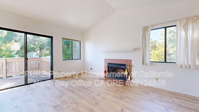 2589 Westberry Dr Santa Rosa, CA 95403 photo 5