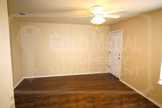 1708 Windward Dr Killeen, TX 76543 photo 3