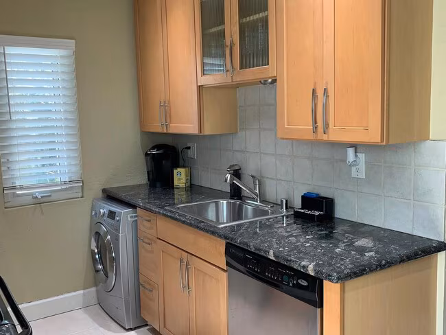4220 Fifth Ave San Diego, CA 92103 photo 4