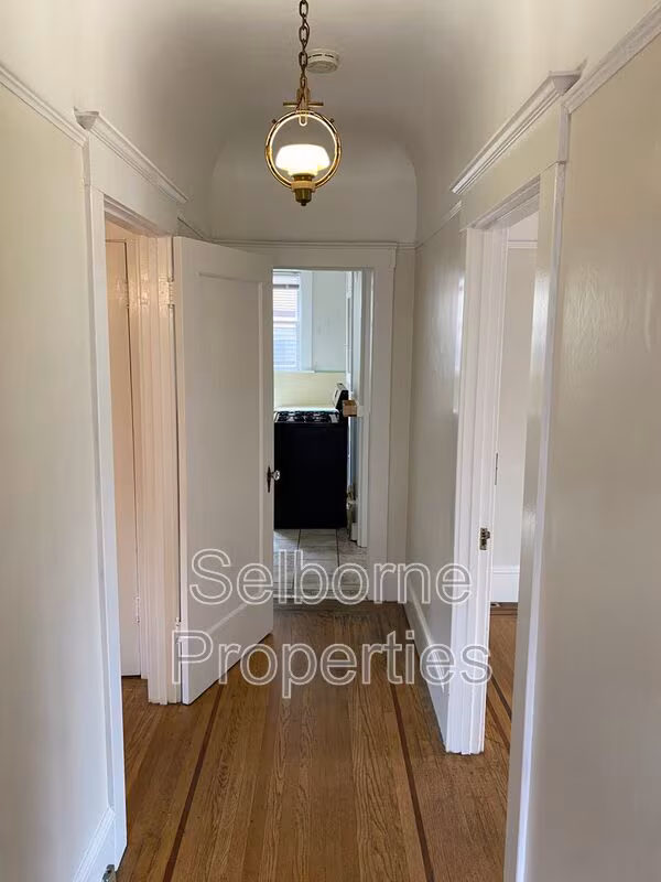 754 55th St Oakland, CA 94609 photo 4