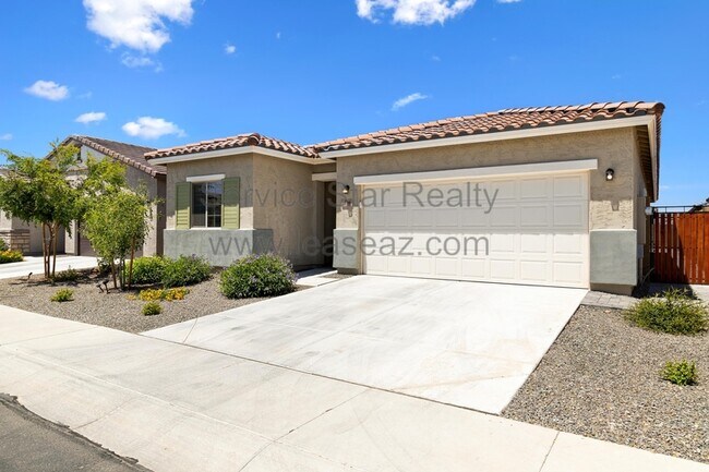 2766 E Rimrock Dr Phoenix, AZ 85050 photo 2