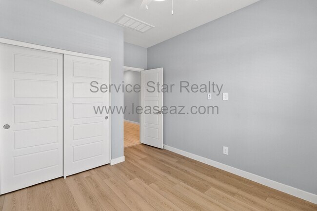 2766 E Rimrock Dr Phoenix, AZ 85050 photo 5