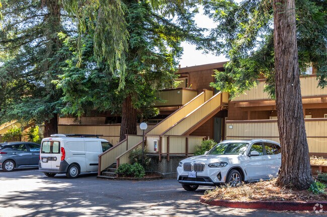500 W Middlefield Rd, Mountain View photo 5