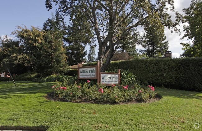 500 W Middlefield Rd, Mountain View photo 3