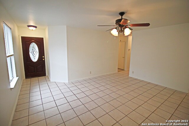 10655 Lynx Range San Antonio, TX 78251 photo 3