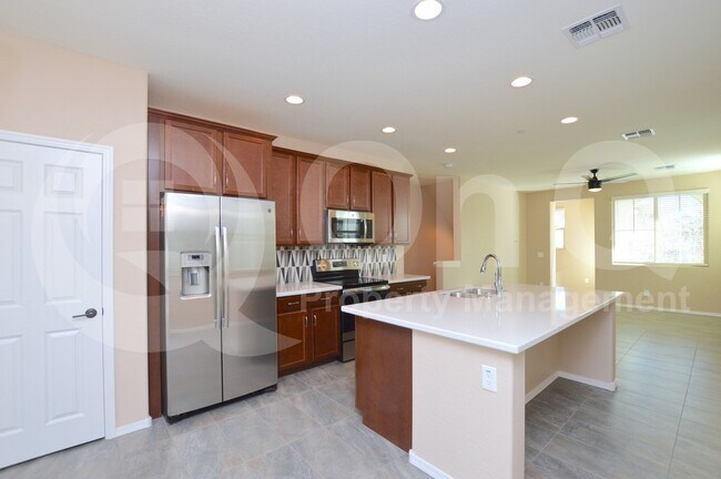 1723 E Dogwood Ln Gilbert, AZ 85295 photo 4
