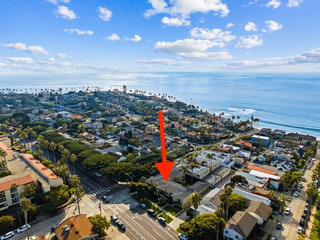 354 Palomar Ave La Jolla, CA 92307 photo 2