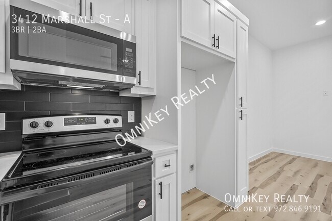 3412 Marshall St Greenville, TX 75401 photo 5