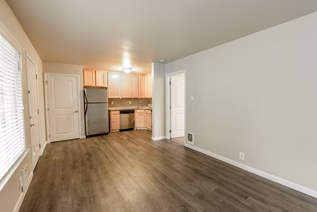 Cavalier Park Apartments photo 3