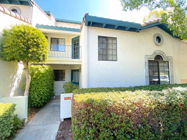 1040 Avila Terraza, Fremont, CA 94538 photo 2