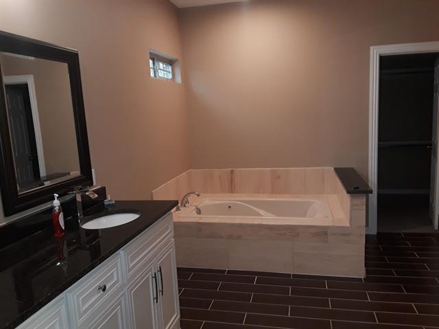 3709 Palacios Avenue, Dallas, TX 75212 photo 4