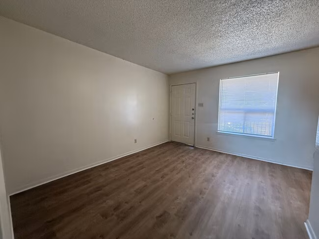 3109 Atkinson Ave Killeen, TX 76543 photo 2