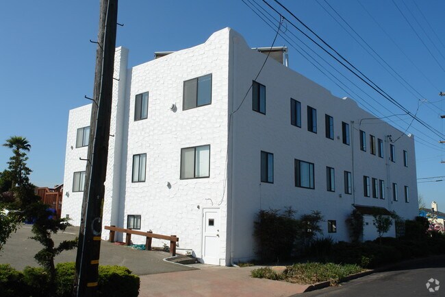 2410 San Mateo Street, Richmond, CA 94804 photo 3