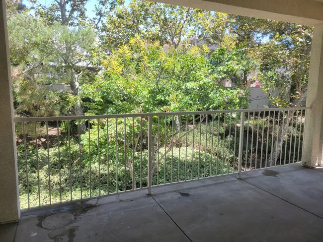 44734 Adam Ln Temecula, CA 92592 photo 2