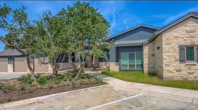 28725 Ranch Rd 12 Dripping Springs, TX 78620 photo 4