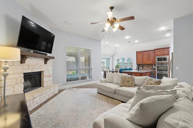 1413 Wood Duck Dr Little Elm, TX 75068 photo 5