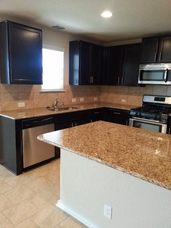 10237 Metz Vly Schertz, TX 78154 photo 2