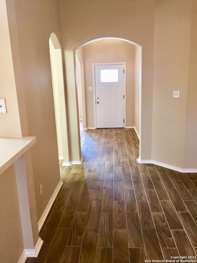 2631 Concan St San Antonio, TX 78251 photo 3