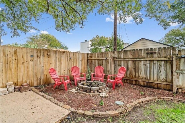 1721 Zimmerman Ln Round Rock, TX 78681 photo 4