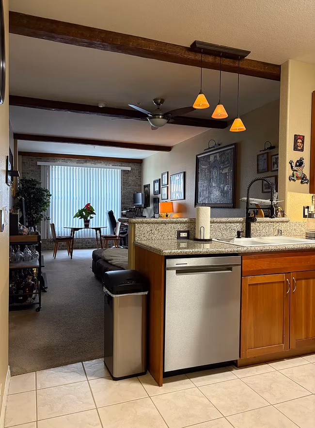 330 J St San Diego, CA 92101 photo 3
