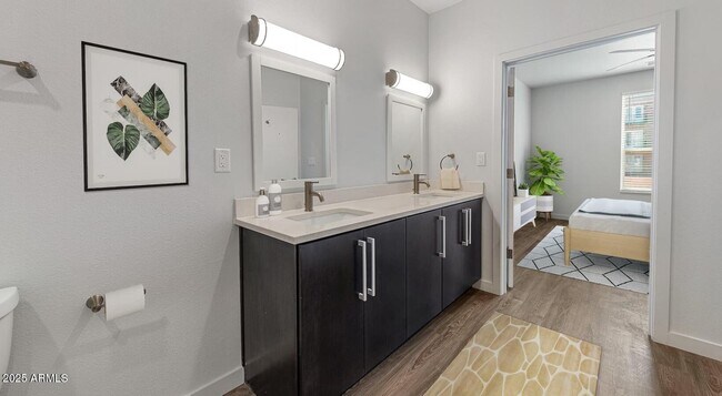 6025 W Thomas Rd Phoenix, AZ 85033 photo 5